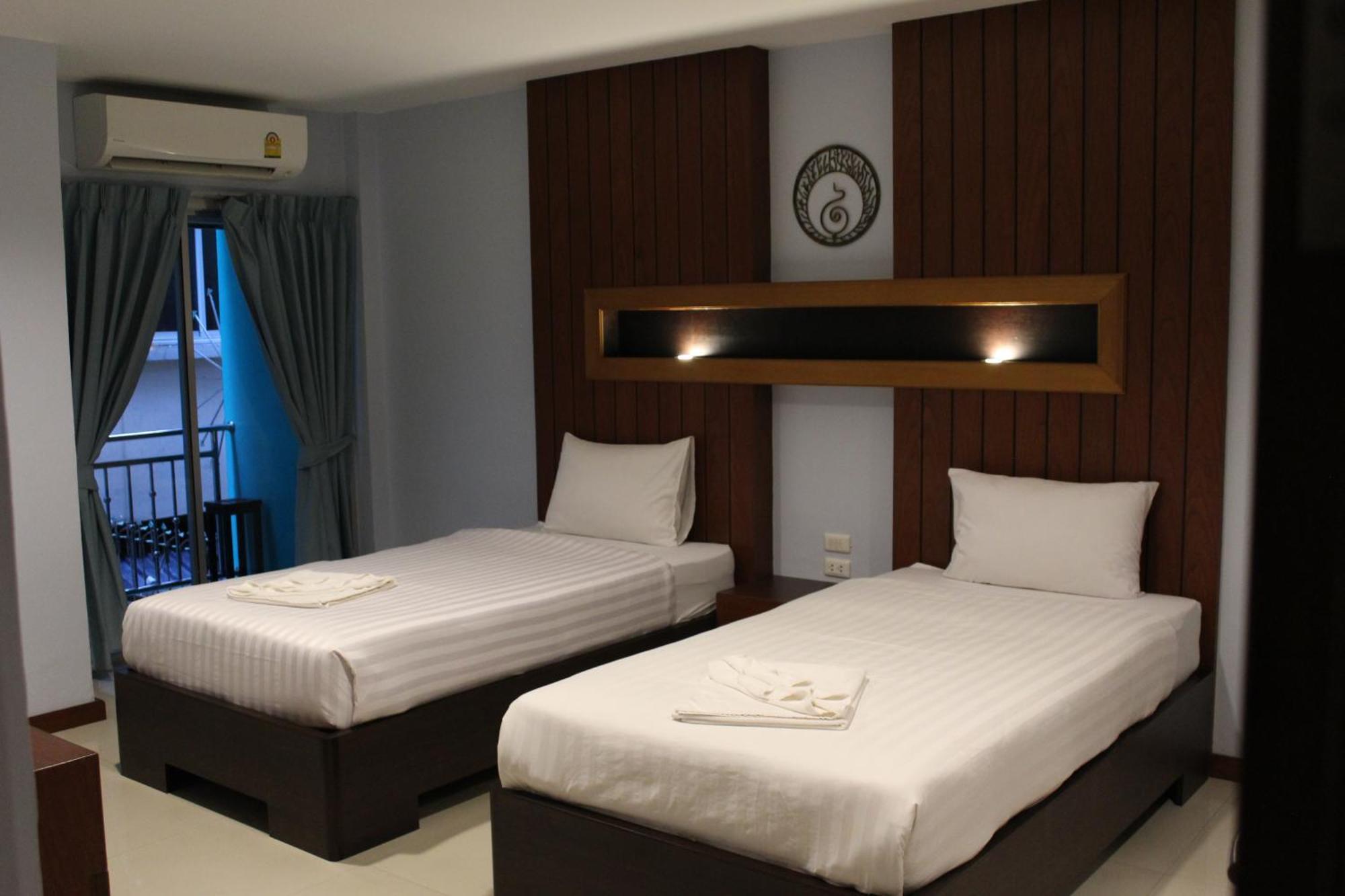 Cokoon Deva Patong Hotel Exterior photo